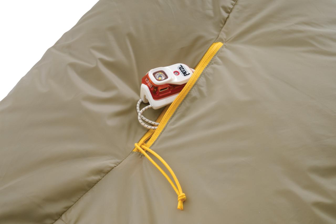 CORUS 32F/0C Regular Twill péřová přikrývka hnědožlutá