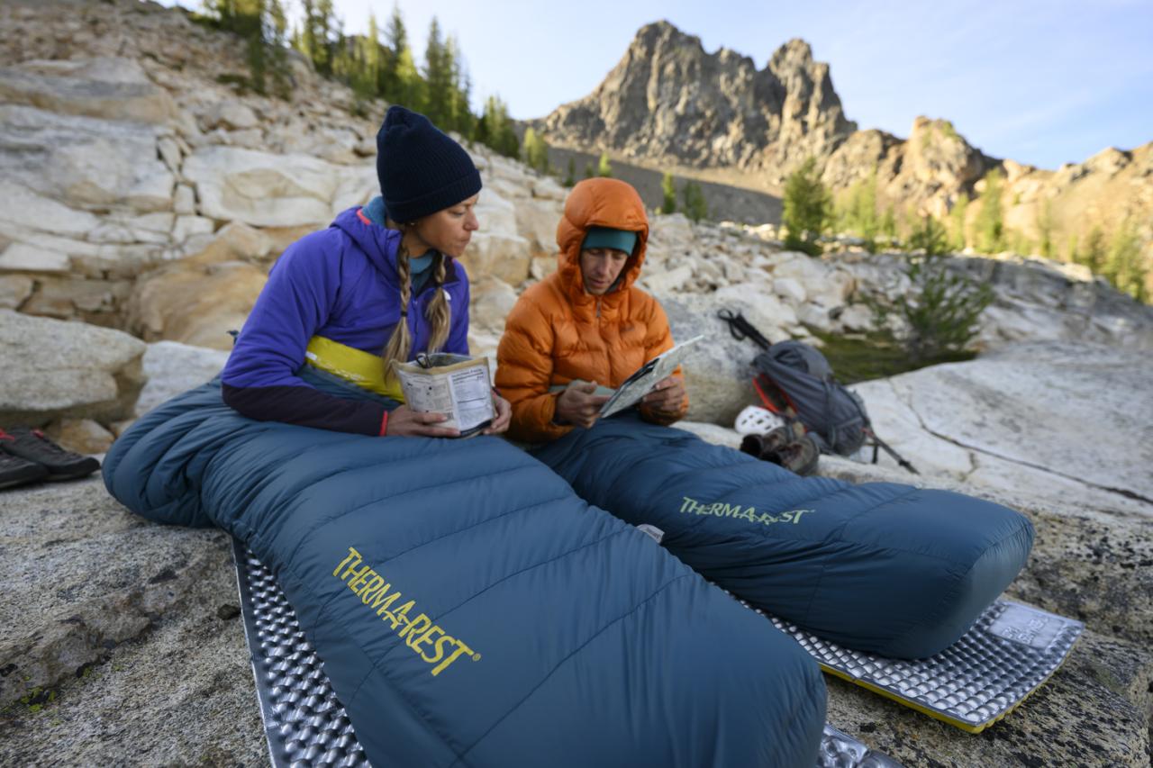 PARSEC 20F/-6C Regular Reflecting Pond péřový spacák modrý