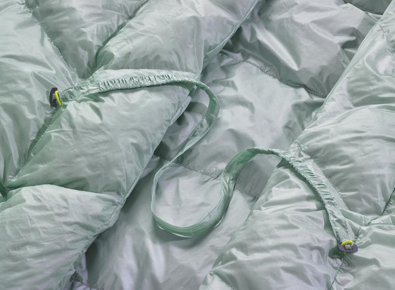 VESPER 32F/0C Regular Ether péřová přikrývka šedá