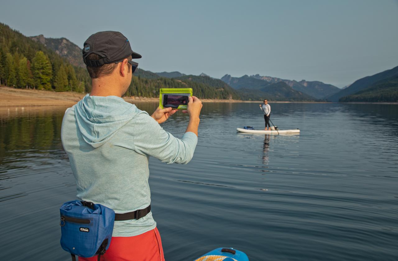 E-CASE Large Heather Green ochranné pouzdro na elektroniku zelené