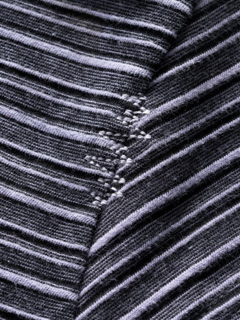 FANCY LITTLE DOT-VIOLET-36 dámské tričko fialové